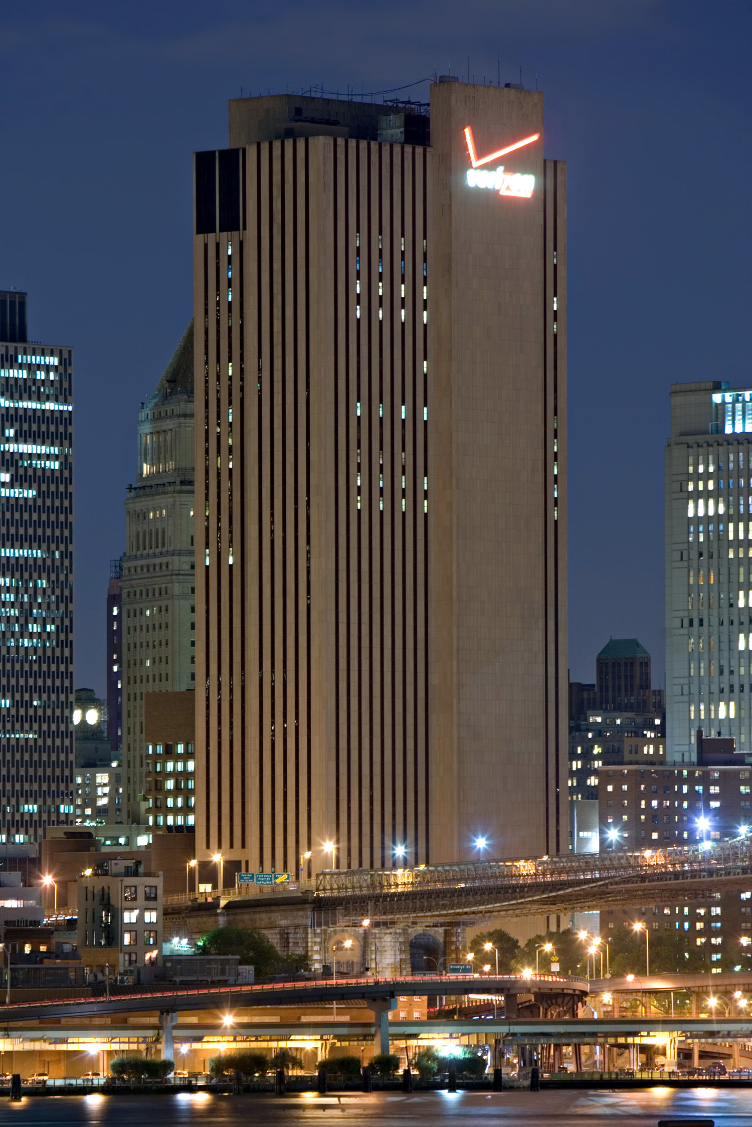1 Brooklyn Bridge Plaza, New York City - Night view from Brooklyn Heights. © Mathias Beinling